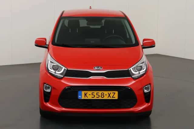 Kia Picanto (2021) thumbnail 3