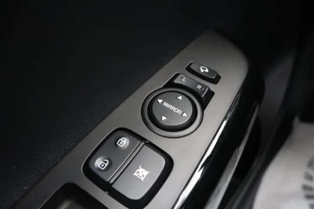 Kia Picanto (2021) thumbnail 32