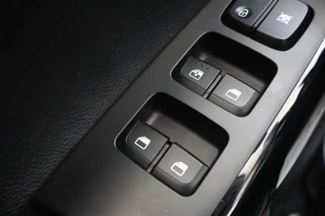 Kia Picanto (2021) thumbnail 33