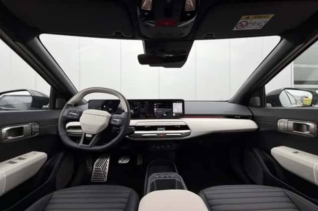 Kia EV4 (2025) thumbnail 8