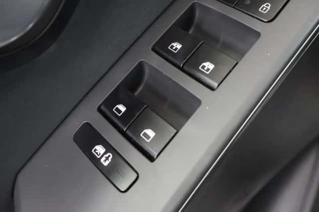Kia Niro (2022) thumbnail 36