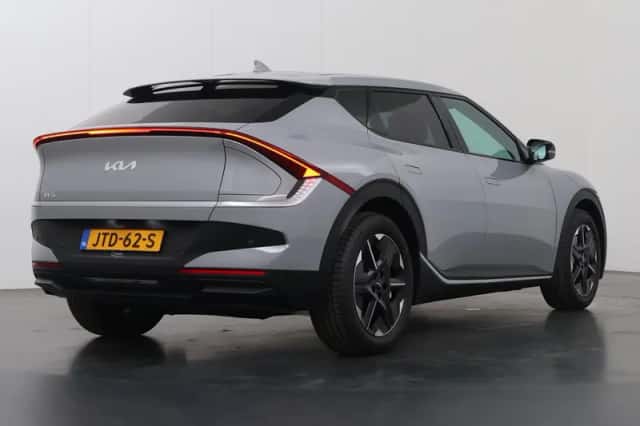 Kia EV6 (2026) thumbnail 2