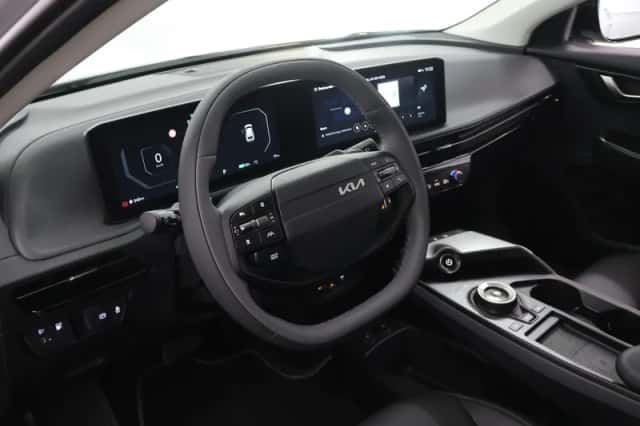Kia EV6 (2026) thumbnail 7