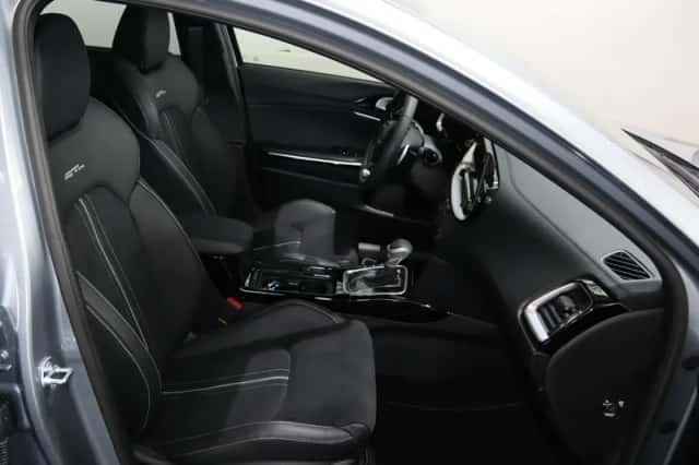 Kia XCeed (2026) thumbnail 7