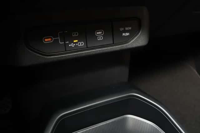 Kia EV4 (2026) thumbnail 18