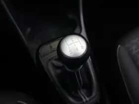 Kia Picanto (2022) thumbnail 25