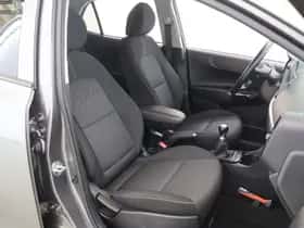 Kia Picanto (2022) thumbnail 10