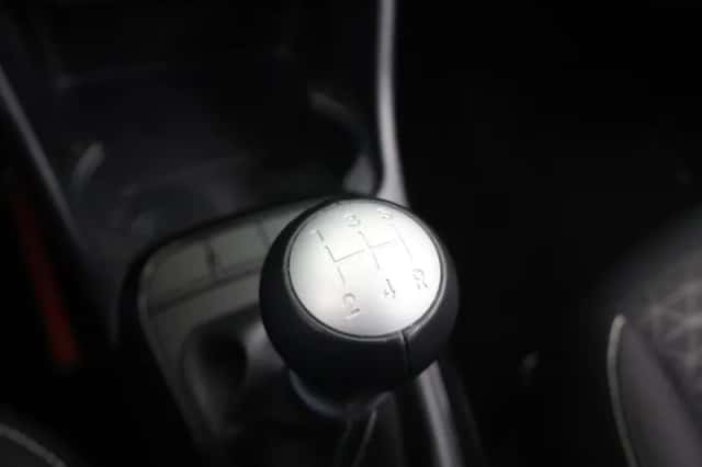 Kia Picanto (2022) thumbnail 20