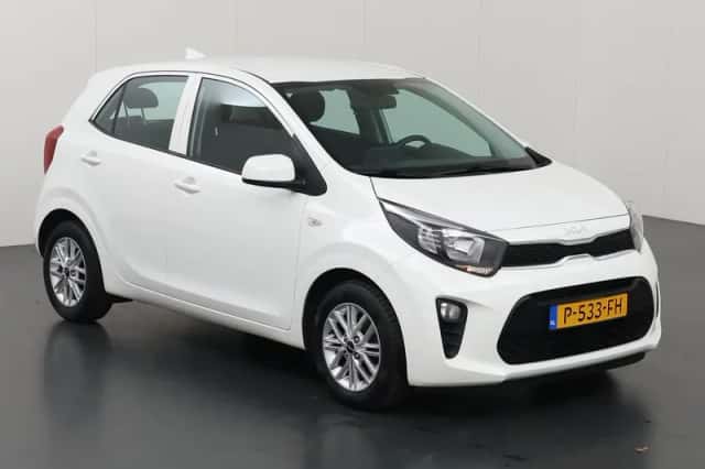Kia Picanto (2022) thumbnail 23