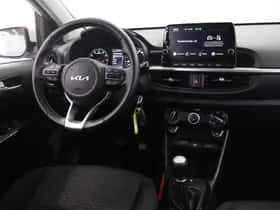 Kia Picanto (2022) thumbnail 9