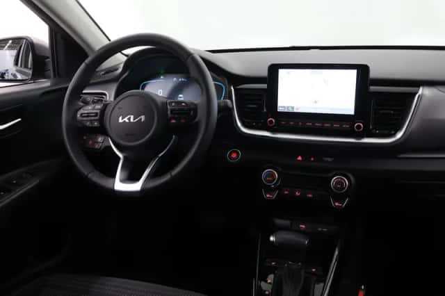 Kia Stonic (2025) thumbnail 9