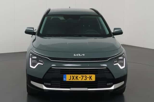 Kia Niro (2025) thumbnail 3