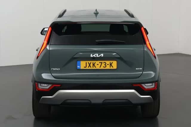 Kia Niro (2025) thumbnail 4