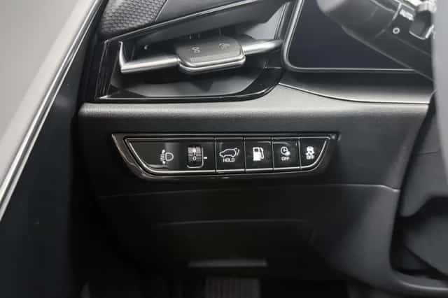 Kia Niro (2025) thumbnail 32