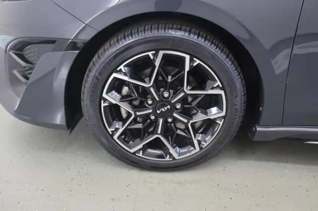 Kia Ceed (2023) thumbnail 40
