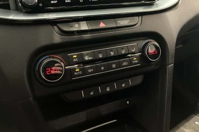 Kia Ceed (2025) thumbnail 18