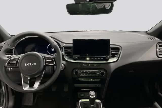 Kia Ceed (2025) thumbnail 8