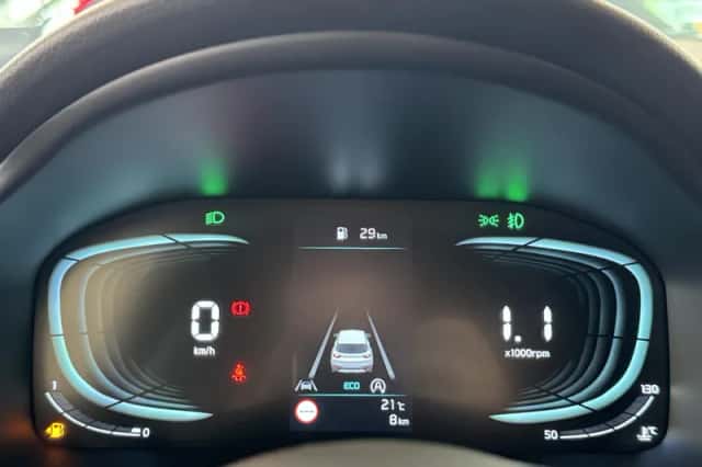 Kia Stonic (2025) thumbnail 25