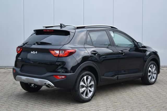 Kia Stonic (2025) thumbnail 9