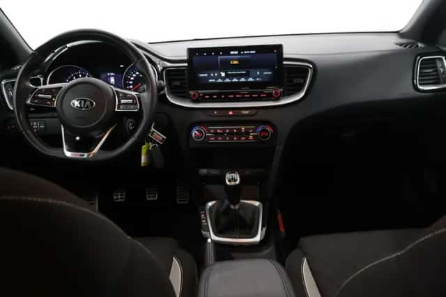 Kia Ceed Sportswagon (2021) thumbnail 8