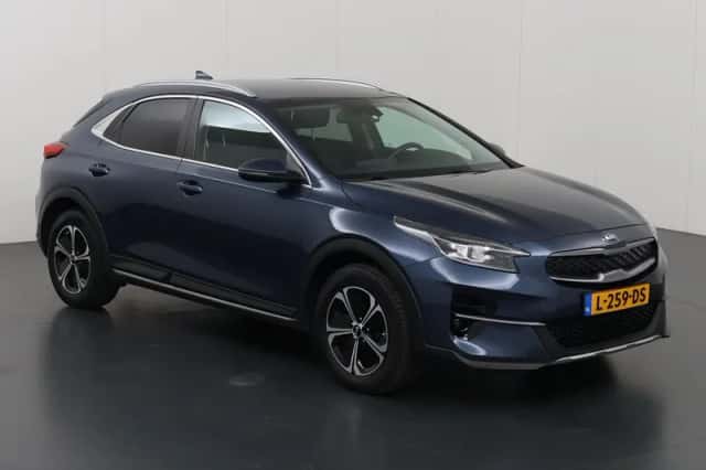 Kia XCeed (2021) thumbnail 23