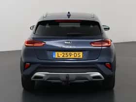 Kia XCeed (2021) thumbnail 4