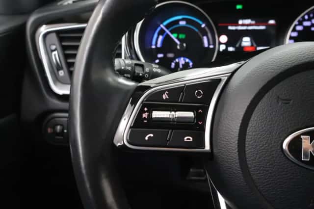 Kia XCeed (2021) thumbnail 32