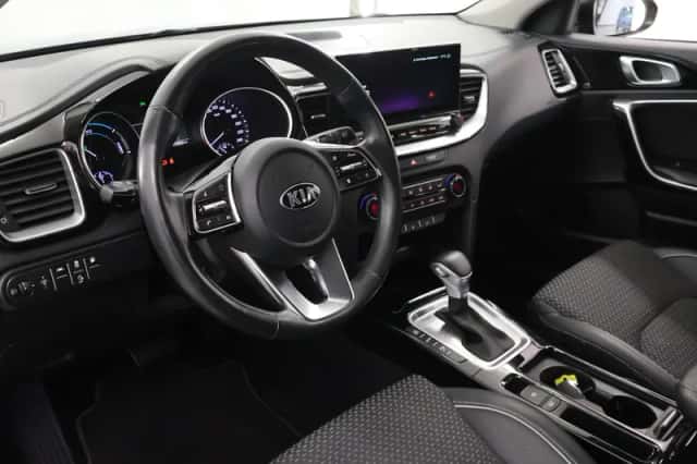 Kia XCeed (2021) thumbnail 7