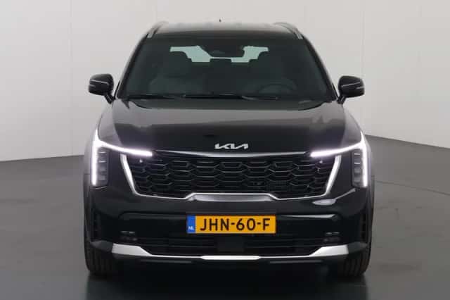 Kia Sorento (2025) thumbnail 3