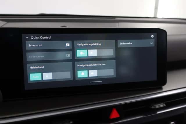 Kia Sorento (2025) thumbnail 30