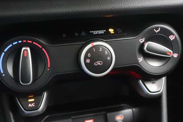 Kia Picanto (2025) thumbnail 19