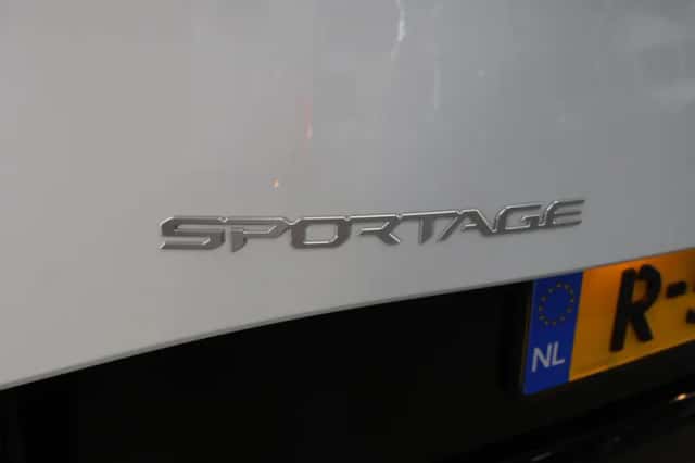 Kia Sportage (2022) thumbnail 40