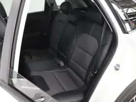 Kia Niro (2019) thumbnail 11