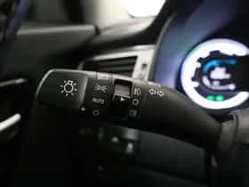 Kia Niro (2019) thumbnail 30