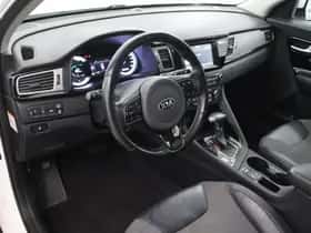 Kia Niro (2019) thumbnail 7
