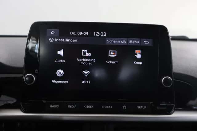 Kia Picanto (2023) thumbnail 16