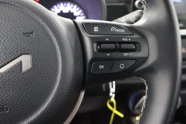 Kia Picanto (2023) thumbnail 21
