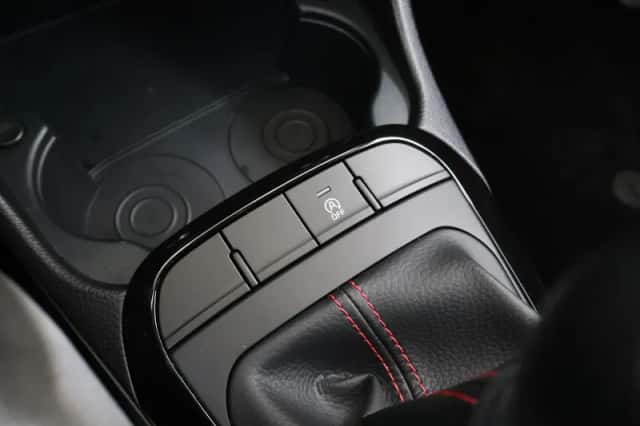 Kia Picanto (2021) thumbnail 21