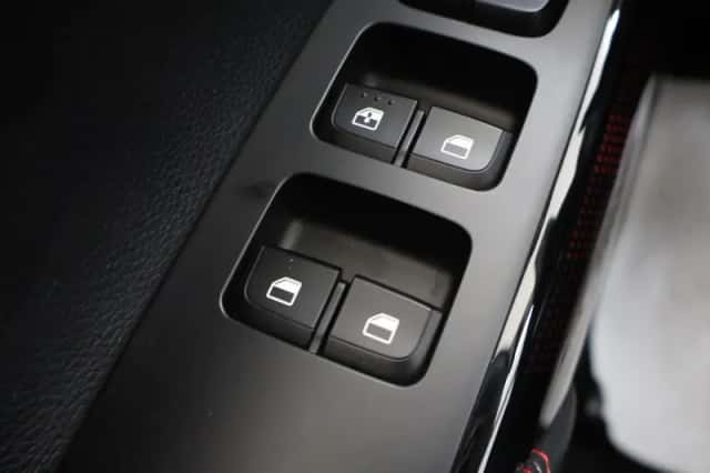 Kia Picanto (2021) thumbnail 33