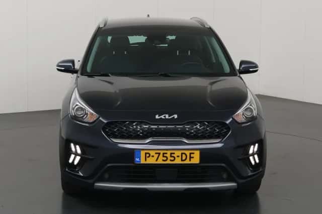 Kia Niro (2022) thumbnail 3