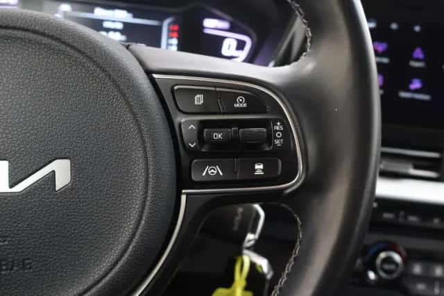 Kia Niro (2022) thumbnail 21