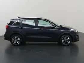 Kia Niro (2022) thumbnail 6