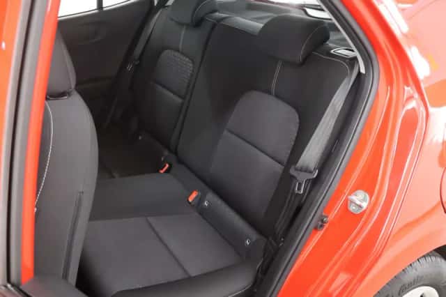 Kia Picanto (2021) thumbnail 11