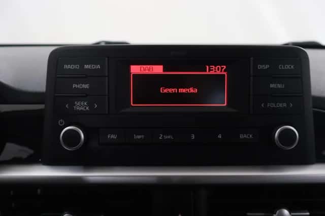Kia Picanto (2021) thumbnail 14