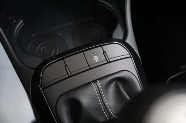 Kia Picanto (2021) thumbnail 24