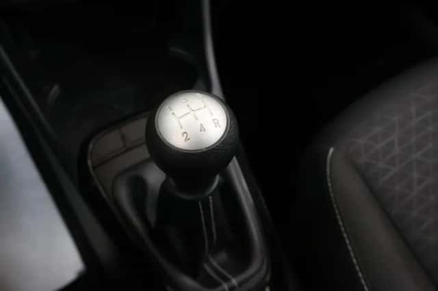 Kia Picanto (2021) thumbnail 25