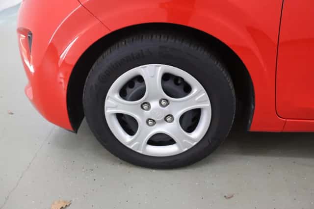 Kia Picanto (2021) thumbnail 35