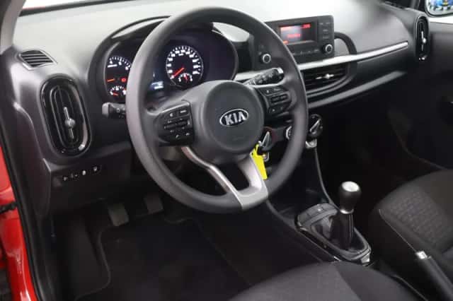 Kia Picanto (2021) thumbnail 7