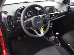 Kia Picanto (2021) thumbnail 7