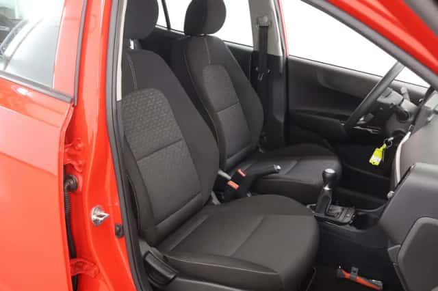 Kia Picanto (2021) thumbnail 10